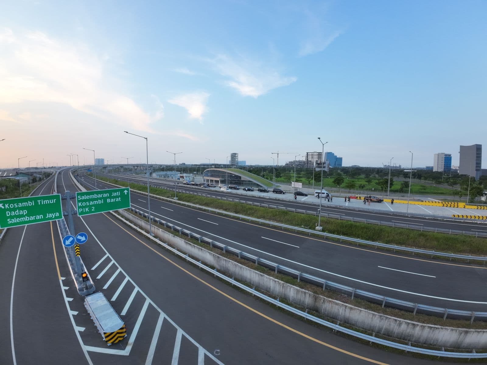 Tol Kataraja Dibuka Tahap I, Akses Logistik ke Kawasan Industri Tangerang Kian Efisien