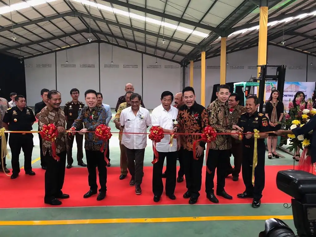 Peresmian Pusat Logistik Berikat di Kawasan Laksana Business Park